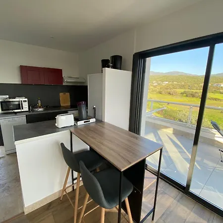 Agosta Διαμέρισμα *